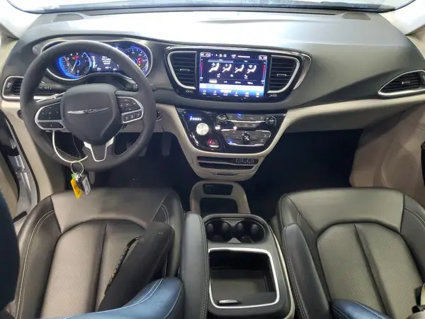 2C4RC1BG6RR125635 2024 CHRYSLER PACIFICA - Image 8