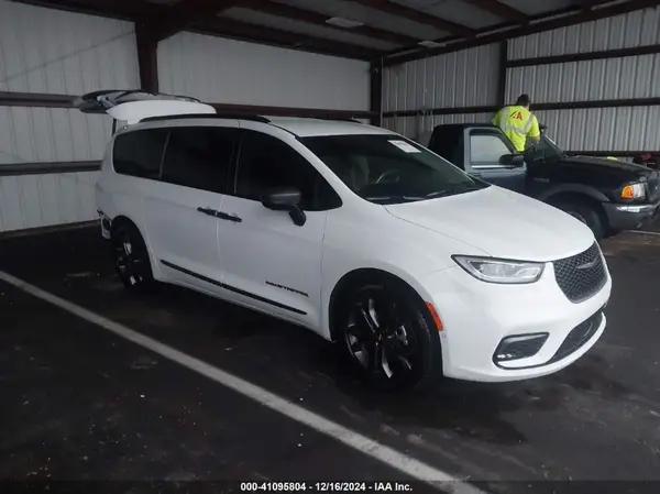 2C4RC1BG6RR137039 2024 CHRYSLER PACIFICA - Image 1