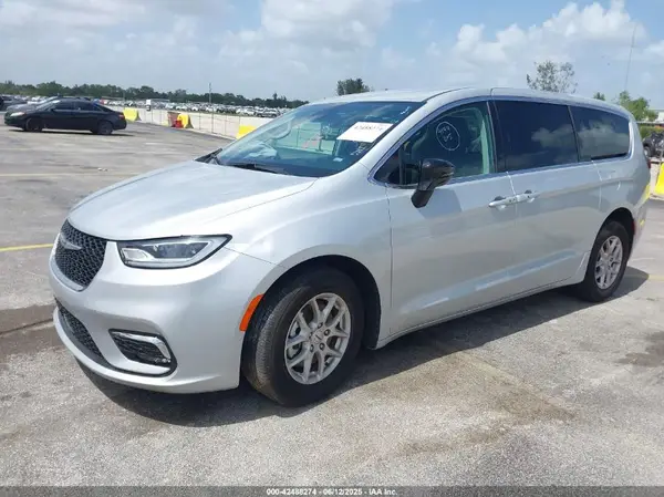 2C4RC1BG6RR148297 2024 CHRYSLER PACIFICA - Image 2