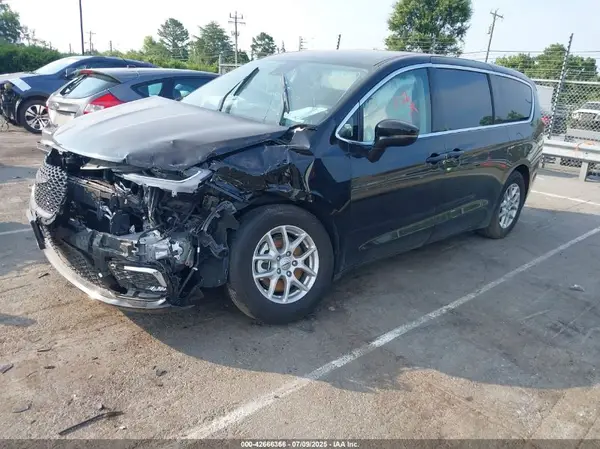 2C4RC1BG6RR151944 2024 CHRYSLER PACIFICA - Image 2