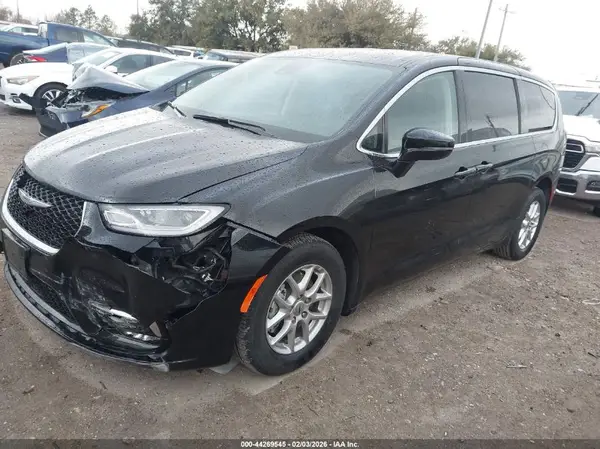2C4RC1BG6RR153094 2024 CHRYSLER PACIFICA - Image 2