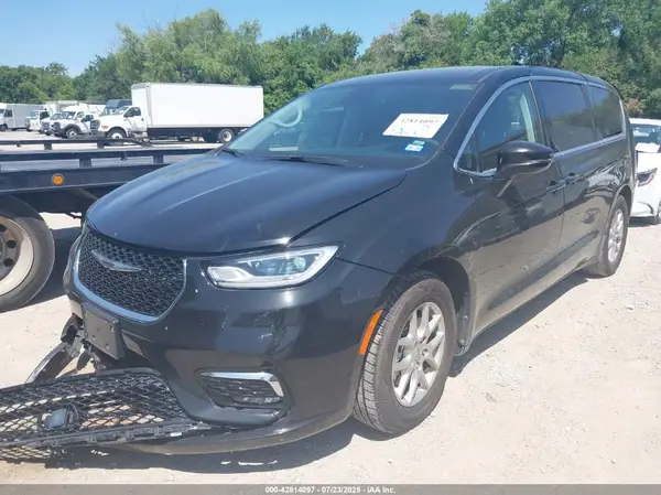 2C4RC1BG6RR159512 2024 CHRYSLER PACIFICA - Image 2