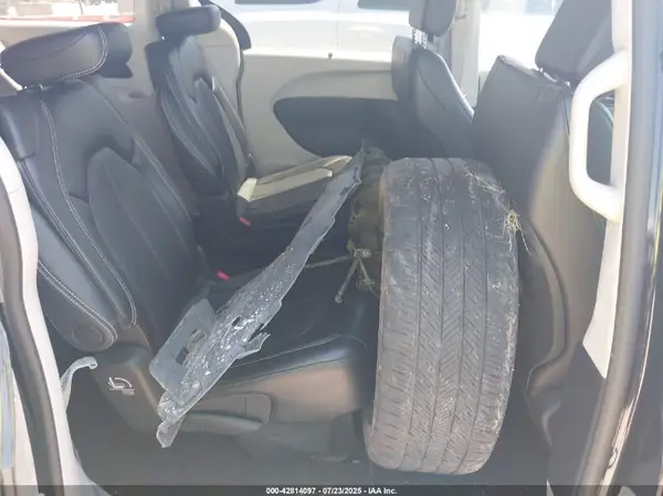 2C4RC1BG6RR159512 2024 CHRYSLER PACIFICA - Image 8