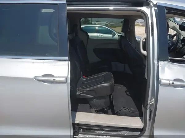 2C4RC1BG6RR173006 2024 CHRYSLER PACIFICA - Image 8