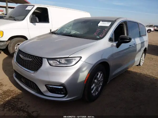 2C4RC1BG6RR173264 2024 CHRYSLER PACIFICA - Image 2