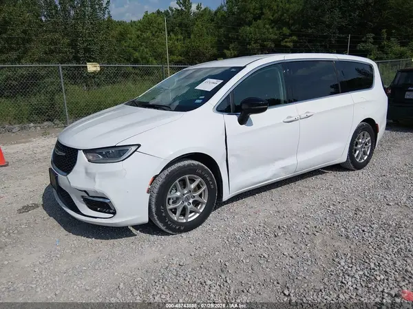 2C4RC1BG6RR179503 2024 CHRYSLER PACIFICA - Image 2