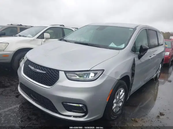2C4RC1BG6RR180649 2024 CHRYSLER PACIFICA - Image 2