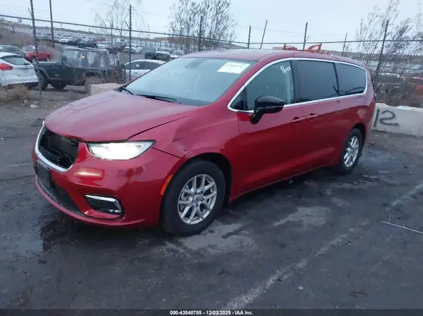 2C4RC1BG6RR182160 2024 CHRYSLER PACIFICA - Image 2