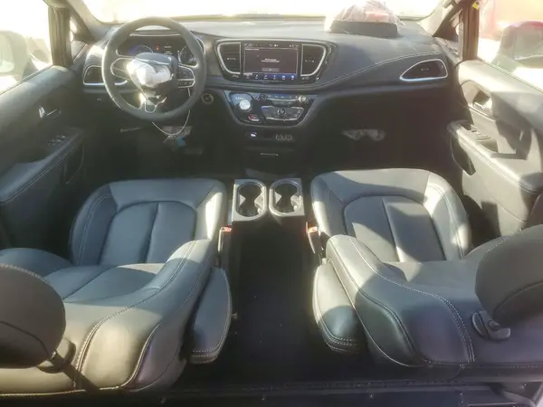 2C4RC1BG6SR501028 2025 CHRYSLER PACIFICA - Image 8