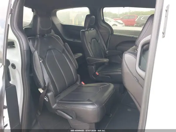 2C4RC1BG6SR551637 2025 CHRYSLER PACIFICA - Image 8