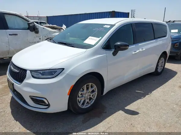 2C4RC1BG6SR554537 2025 CHRYSLER PACIFICA - Image 2