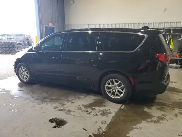 2C4RC1BG6SR570365 2025 CHRYSLER PACIFICA - Image 2