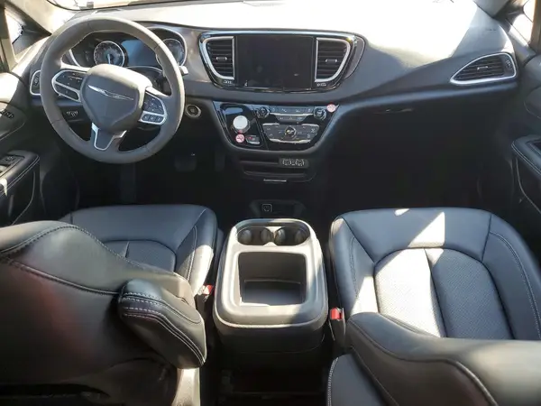 2C4RC1BG6SR594746 2025 CHRYSLER PACIFICA - Image 8
