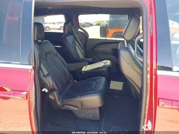 2C4RC1BG6SR600447 2025 CHRYSLER PACIFICA - Image 8