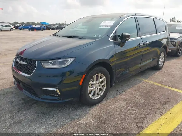 2C4RC1BG6SR600903 2025 CHRYSLER PACIFICA - Image 2