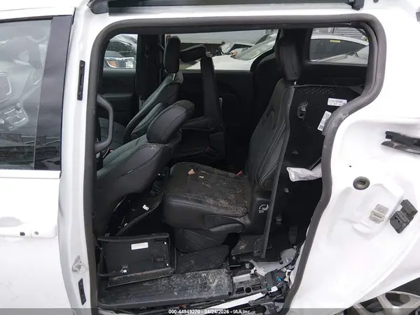 2C4RC1BG6SR605163 2025 CHRYSLER PACIFICA - Image 8