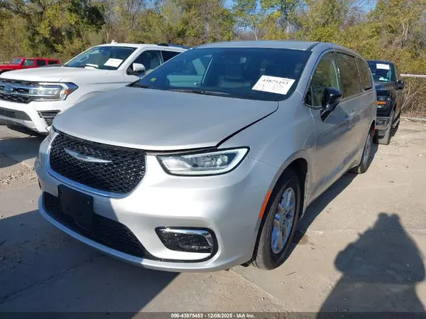 2C4RC1BG6TR188354 2026 CHRYSLER PACIFICA - Image 2