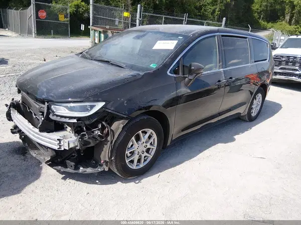 2C4RC1BG6TR201166 2026 CHRYSLER PACIFICA - Image 2