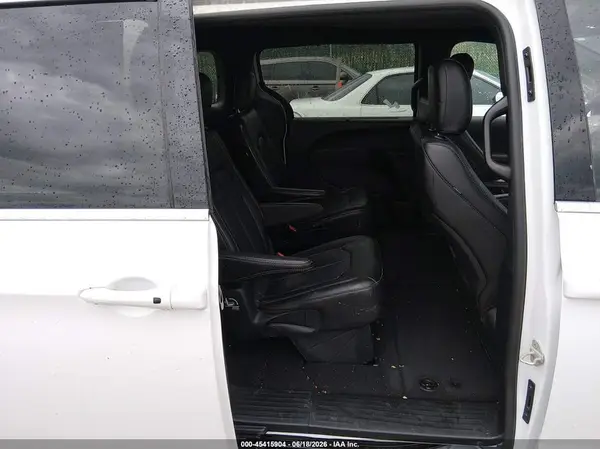 2C4RC1BG6TR201488 2026 CHRYSLER PACIFICA - Image 8