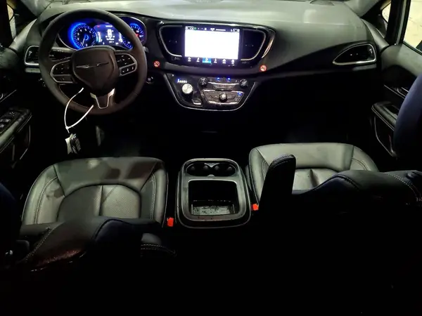 2C4RC1BG6TR201622 2026 CHRYSLER PACIFICA - Image 8