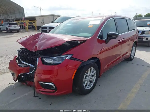 2C4RC1BG6TR251257 2026 CHRYSLER PACIFICA - Image 2