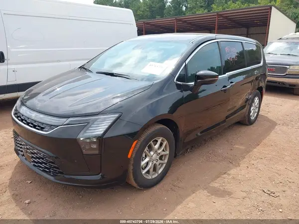 2C4RC1BG6VR553750 2027 CHRYSLER PACIFICA - Image 2
