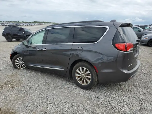 2C4RC1BG7HR501810 2017 CHRYSLER PACIFICA - Image 2