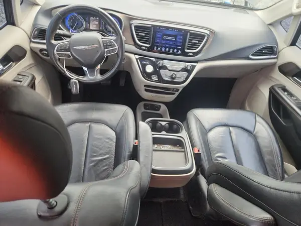 2C4RC1BG7HR503735 2017 CHRYSLER PACIFICA - Image 8