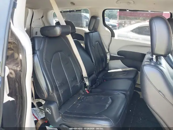 2C4RC1BG7HR507669 2017 CHRYSLER PACIFICA - Image 8