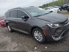 2C4RC1BG7HR517232 2017 CHRYSLER PACIFICA