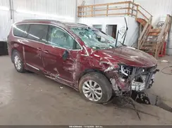 2C4RC1BG7HR518963 2017 CHRYSLER PACIFICA