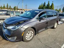 2C4RC1BG7HR529932 2017 CHRYSLER PACIFICA
