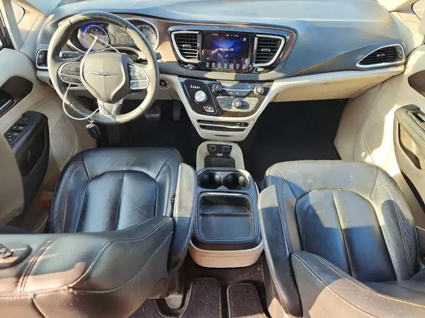 2C4RC1BG7HR529932 2017 CHRYSLER PACIFICA - Image 8