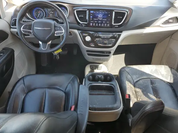 2C4RC1BG7HR532636 2017 CHRYSLER PACIFICA - Image 8