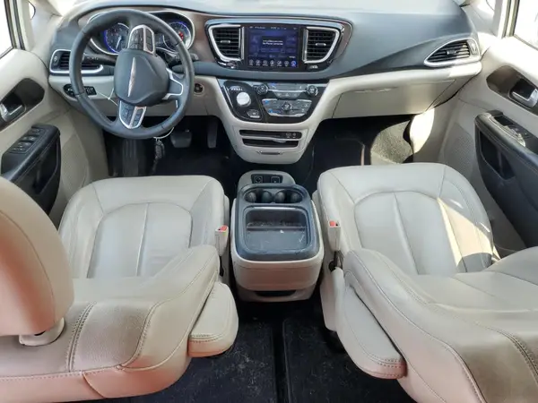 2C4RC1BG7HR533558 2017 CHRYSLER PACIFICA - Image 8