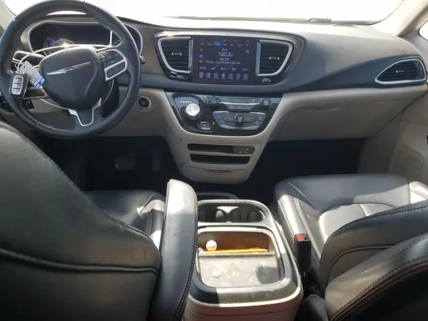 2C4RC1BG7HR535388 2017 CHRYSLER PACIFICA - Image 8