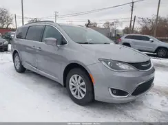 2C4RC1BG7HR538145 2017 CHRYSLER PACIFICA