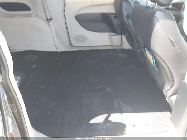 2C4RC1BG7HR539716 2017 CHRYSLER PACIFICA - Image 8