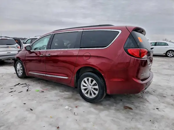 2C4RC1BG7HR542809 2017 CHRYSLER PACIFICA - Image 2