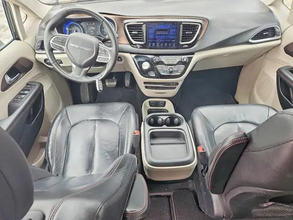 2C4RC1BG7HR569377 2017 CHRYSLER PACIFICA - Image 8