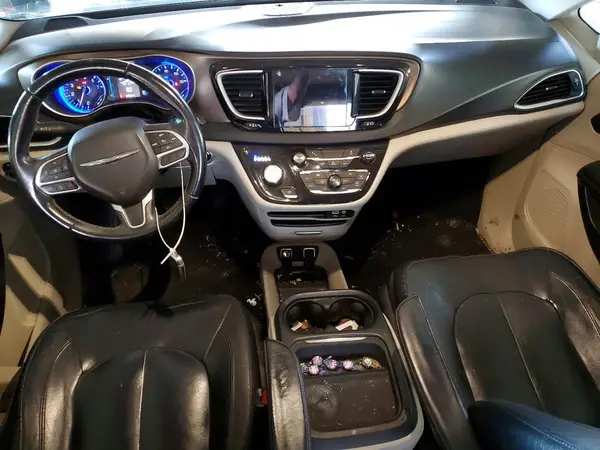 2C4RC1BG7HR583120 2017 CHRYSLER PACIFICA - Image 8
