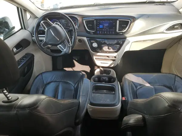 2C4RC1BG7HR583652 2017 CHRYSLER PACIFICA - Image 8