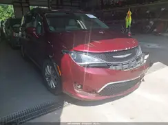 2C4RC1BG7HR591895 2017 CHRYSLER PACIFICA