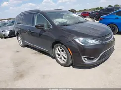 2C4RC1BG7HR592688 2017 CHRYSLER PACIFICA