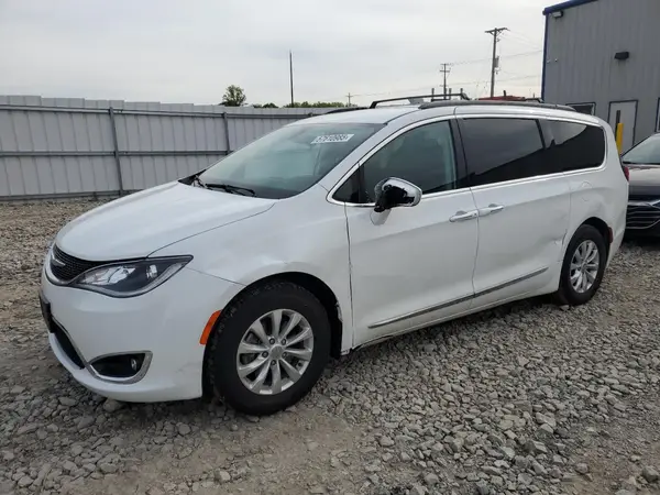 2C4RC1BG7HR613281 2017 CHRYSLER PACIFICA - Image 1