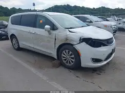 2C4RC1BG7HR621056 2017 CHRYSLER PACIFICA