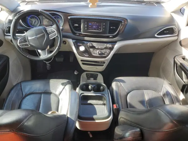 2C4RC1BG7HR627374 2017 CHRYSLER PACIFICA - Image 8