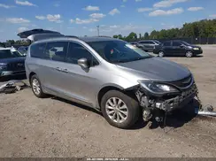 2C4RC1BG7HR633904 2017 CHRYSLER PACIFICA