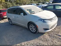 2C4RC1BG7HR634194 2017 CHRYSLER PACIFICA