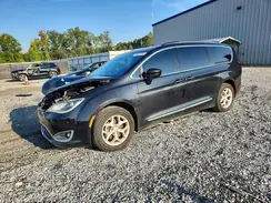2C4RC1BG7HR638262 2017 CHRYSLER PACIFICA
